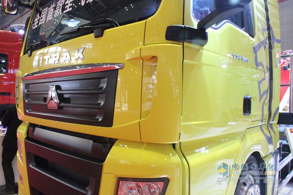 中國重汽SITRAK汕德卡C7H 國五 全氣囊懸架 540馬力 6X2牽引車