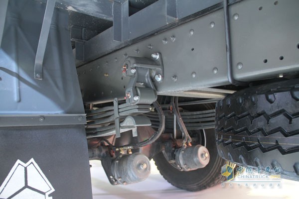 中國(guó)重汽HOWO T5G 國(guó)五 310馬力6X2 廂式中卡