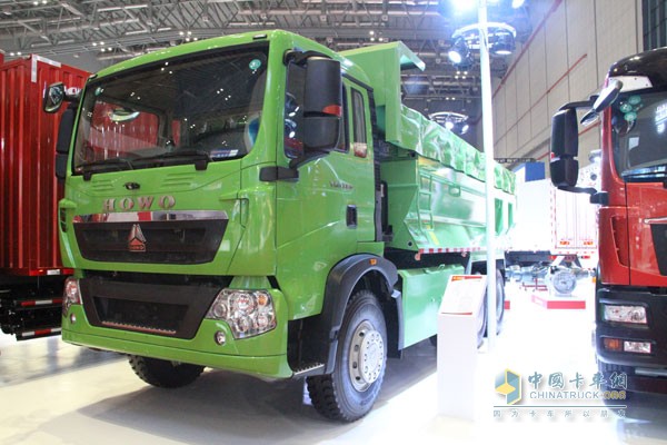 中國(guó)重汽HOWO T5G 國(guó)五 350馬力6X4 智能渣土車