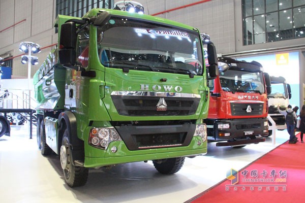 中國(guó)重汽HOWO T5G 國(guó)五 350馬力6X4 智能渣土車