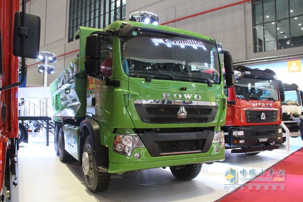 中國(guó)重汽HOWO T5G 國(guó)五 350馬力6X4 智能渣土車