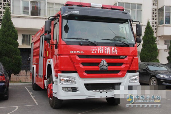 重汽底盤主戰(zhàn)消防車