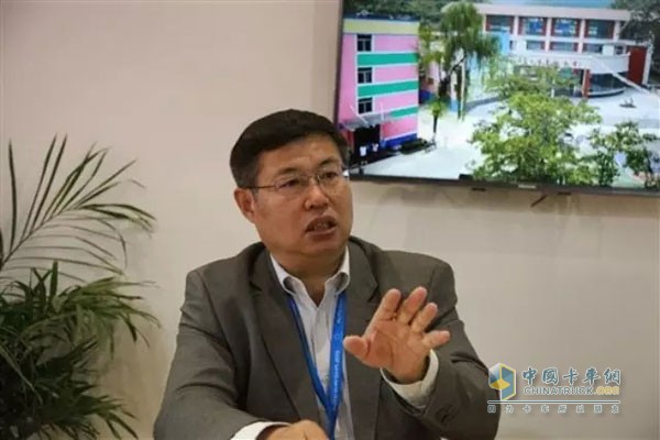 法士特汽車傳動(dòng)集團(tuán)公司董事長、黨委書記李大開