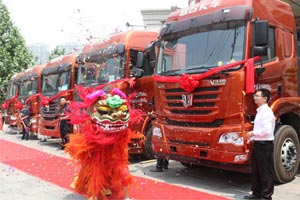 聯(lián)合卡車新U系、V系在鄭州上市