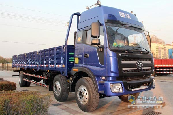 瑞沃中卡雷沃國(guó)四190馬力 6×2 平板車