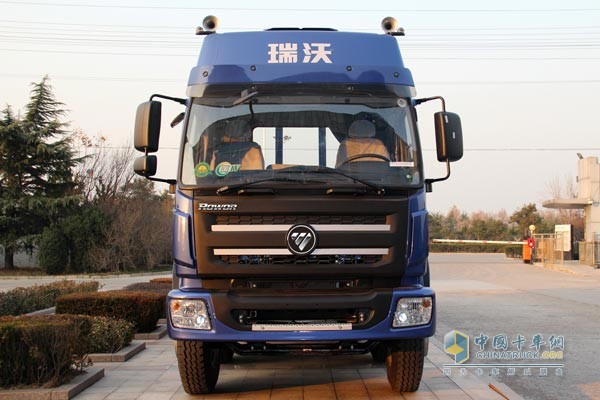 瑞沃中卡雷沃國(guó)四190馬力 6×2 平板車