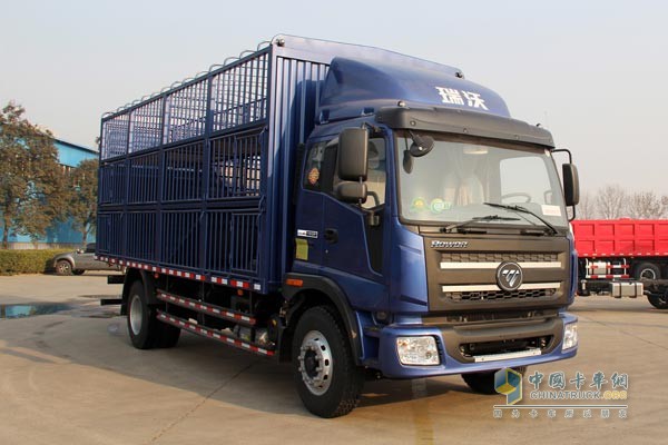 瑞沃中卡康明斯國四168馬力 4×2 倉欄倉柵車
