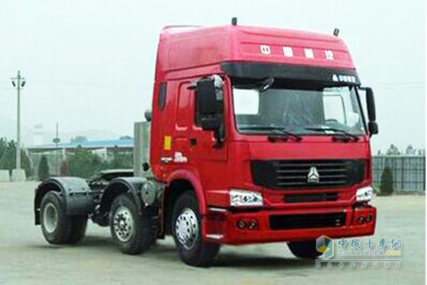 促銷：中國重汽豪沃牽引車現(xiàn)價24萬