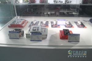 中國重汽成立國內(nèi)首家實體卡車文化用品店