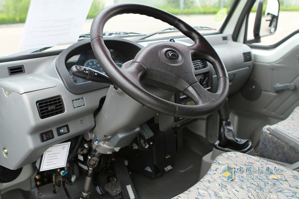 時(shí)代汽車 馭菱V1 雙排平板 載貨車