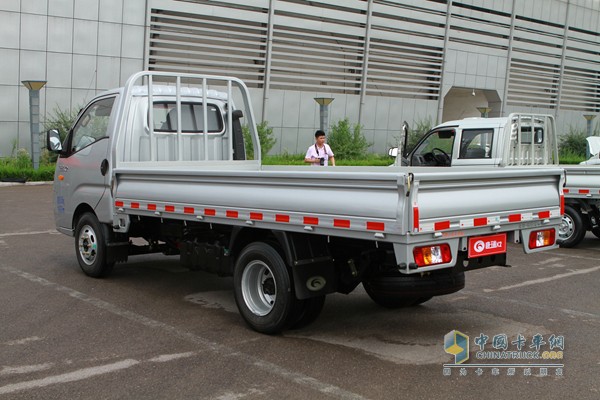 時代汽車  康瑞K2單排平板（外觀）