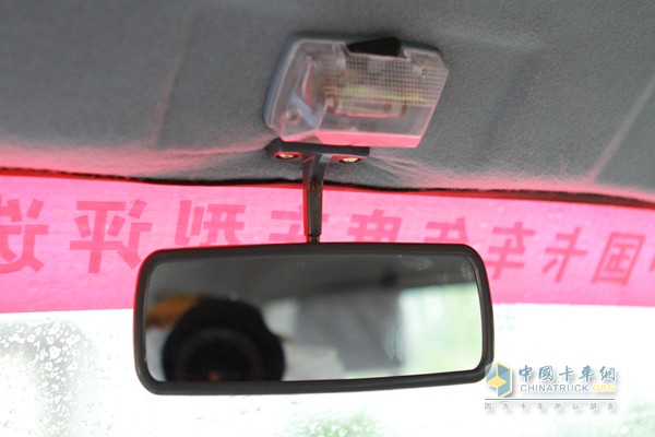 時(shí)代汽車 馭菱V5 雙排平板 載貨車（內(nèi)飾）