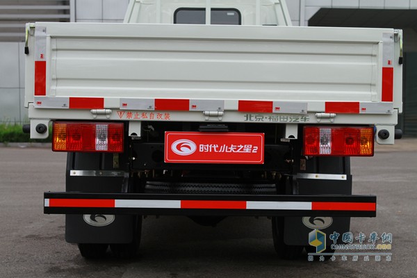 時代汽車 小卡之星2排半平板（外觀）