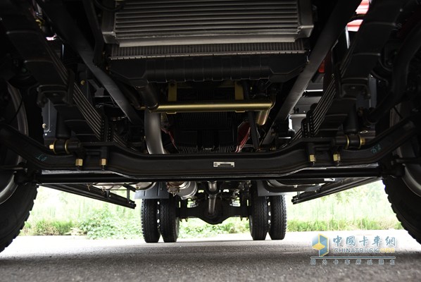 福田瑞沃 康明斯ISF3.8L 168馬力 4X2 載貨車（外觀）