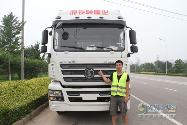 價值承載 貨通天下 陜汽重卡全系載貨車“百城聯(lián)動”上市