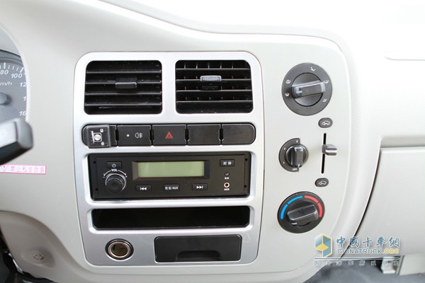 時(shí)代汽車 康瑞H2冷藏車（內(nèi)飾）