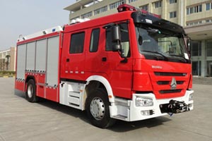 28臺(tái)重汽城市主戰(zhàn)消防車(chē)為山東地區(qū)保駕護(hù)航