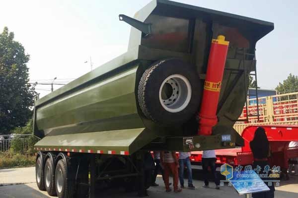 第十一屆中國(guó)(梁山)專用汽車展覽會(huì)