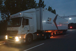 單月載貨行駛56262公里！ “不負(fù)眾托”的梅賽德斯-奔馳卡車