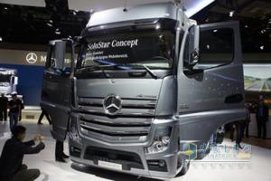 奔馳 新Actros重卡 4X2 牽引車(chē)