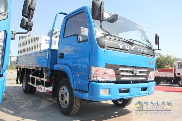 濟南卡車展輕卡秀 奧馳汽車、南京依維柯齊動員
