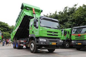 渣運(yùn)行業(yè)升級(jí) 東風(fēng)柳汽推出新型渣土車