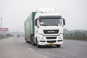 曼恩“車(chē)輪上的美食”回顧：最有理想的卡車(chē)人 董玉豐與曼恩的真愛(ài)故事