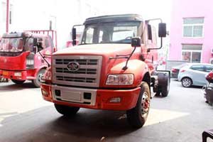 一汽柳特 新安捷(L5R)重卡 210馬力 4X2 LNG牽引車