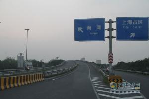 決戰(zhàn)上海灘，冠軍集結(jié)號吹響！江淮輕卡節(jié)油賽上?？倹Q賽