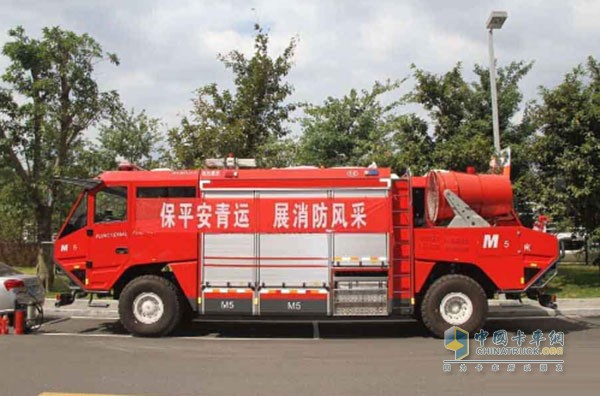福建唯一的雙頭消防車(chē)