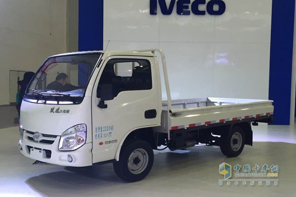 2015中國商用車展南京依維柯、江鈴汽車攜輕卡產(chǎn)品亮相