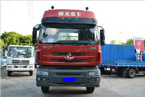 東風(fēng)柳汽 霸龍M7 濰柴430馬力6×4牽引車(chē) 國(guó)四