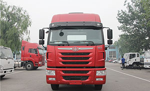 一汽青島解放 途V重卡 320馬力 8x4載貨車(chē)