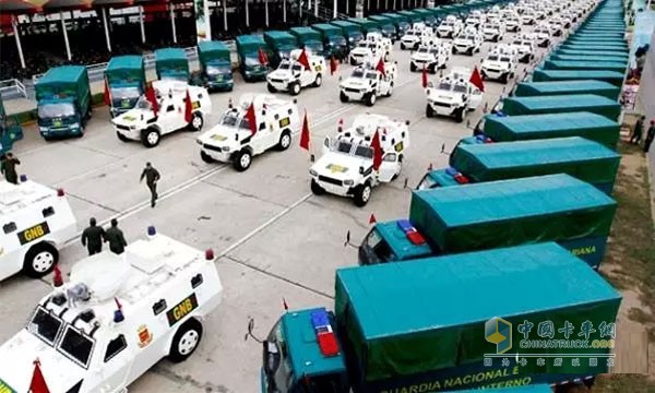 護(hù)航委內(nèi)瑞拉議會選舉的JAC軍車