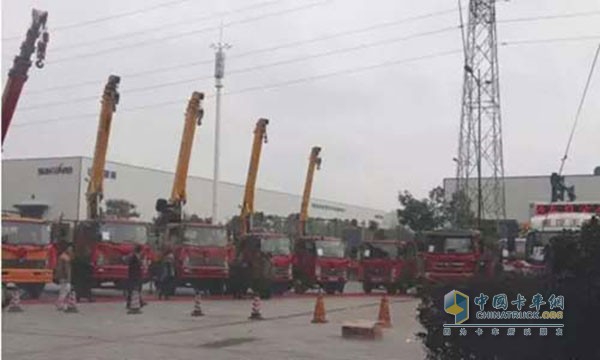 重汽王牌專用車產(chǎn)品長沙品鑒會獲訂單28輛