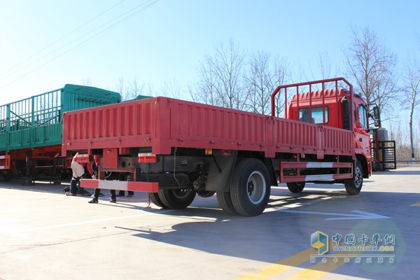 江淮格爾發(fā)K3L 160馬力 4X2 載貨車