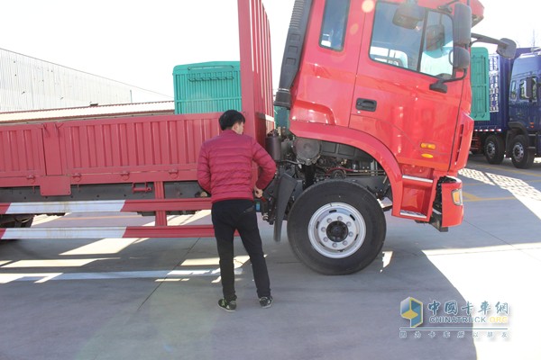 江淮格爾發(fā)K3L 160馬力 4X2 載貨車