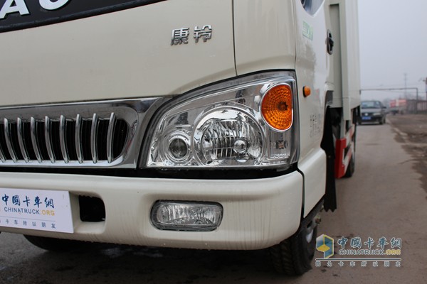 江淮康鈴 4X2 廂式載貨車