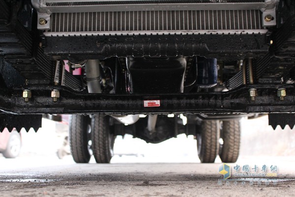 江淮康鈴 4X2 廂式載貨車