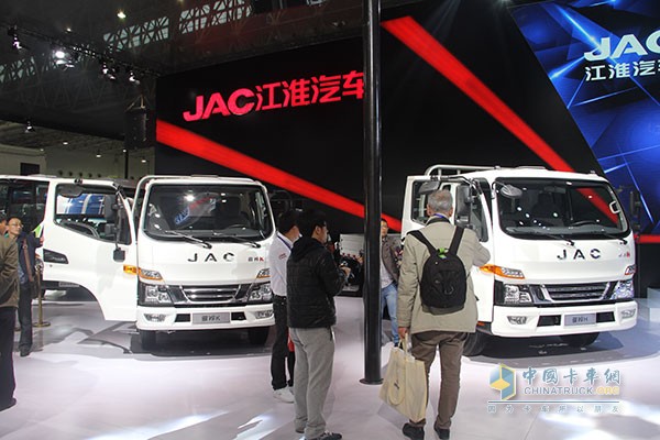 江淮新駿鈴 4X2欄板載貨車（邁斯福動力）