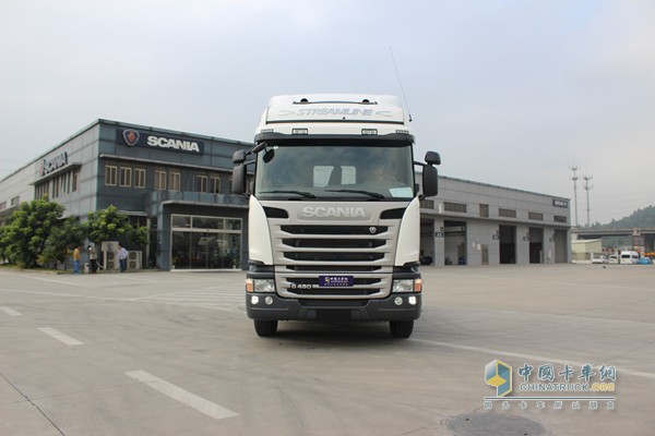 斯堪尼亞G系列 480馬力 6X2牽引車