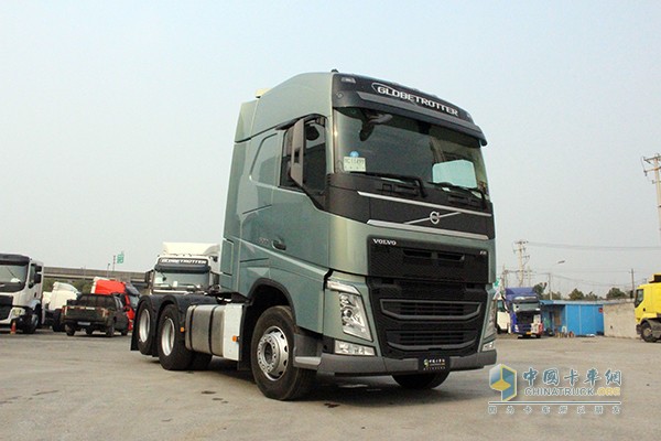 沃爾沃新FH 500馬力 6x2 牽引車