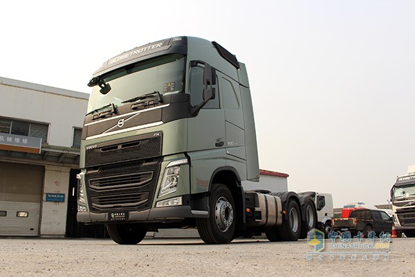 沃爾沃新FH 500馬力 6x2 牽引車