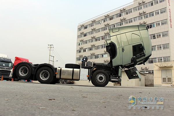 沃爾沃新FH 500馬力 6x2 牽引車