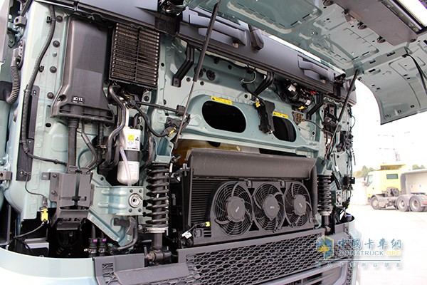 沃爾沃新FH 500馬力 6x2 牽引車
