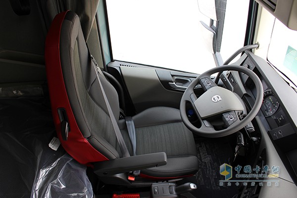 沃爾沃新FH 500馬力 6x2 牽引車