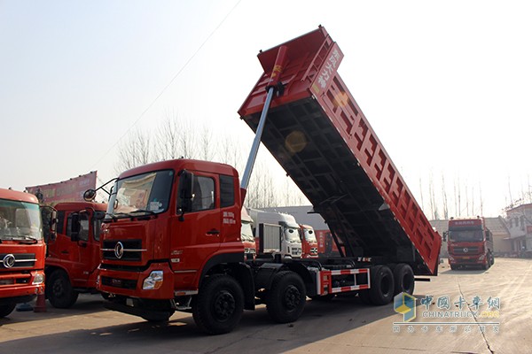 東風(fēng)大力神 350馬力 8X4自卸車