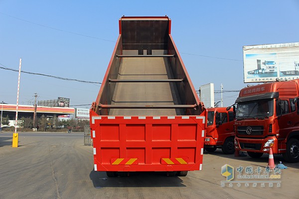 東風(fēng)大力神 350馬力 8X4自卸車