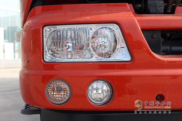 東風(fēng)天錦 160馬力 4X2廂式冷藏車