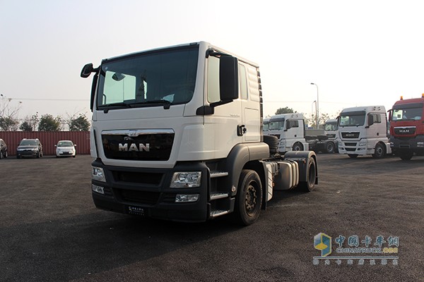 德國曼恩TGS19.400 400馬力4x2 BLS牽引車
